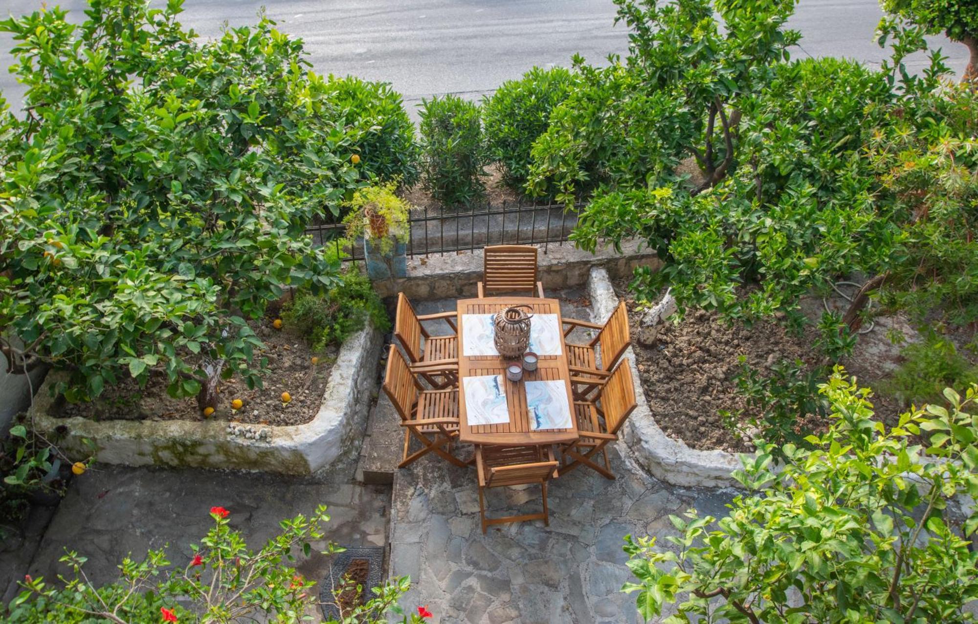 Andriana's Sweet Place - Summer Getaway *